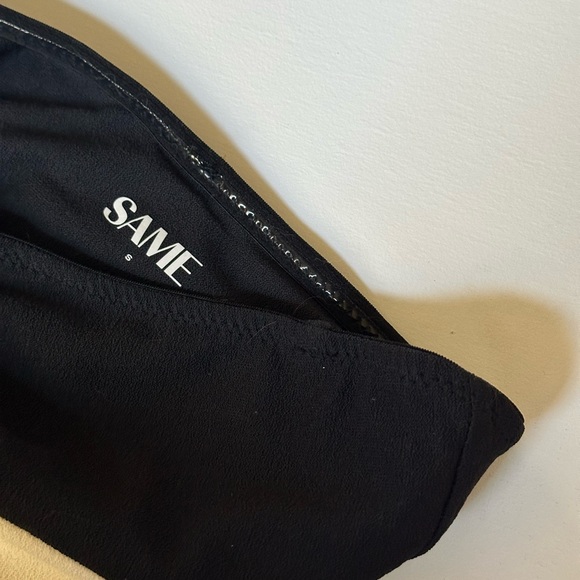 SAME one piece - Picture 11 of 11